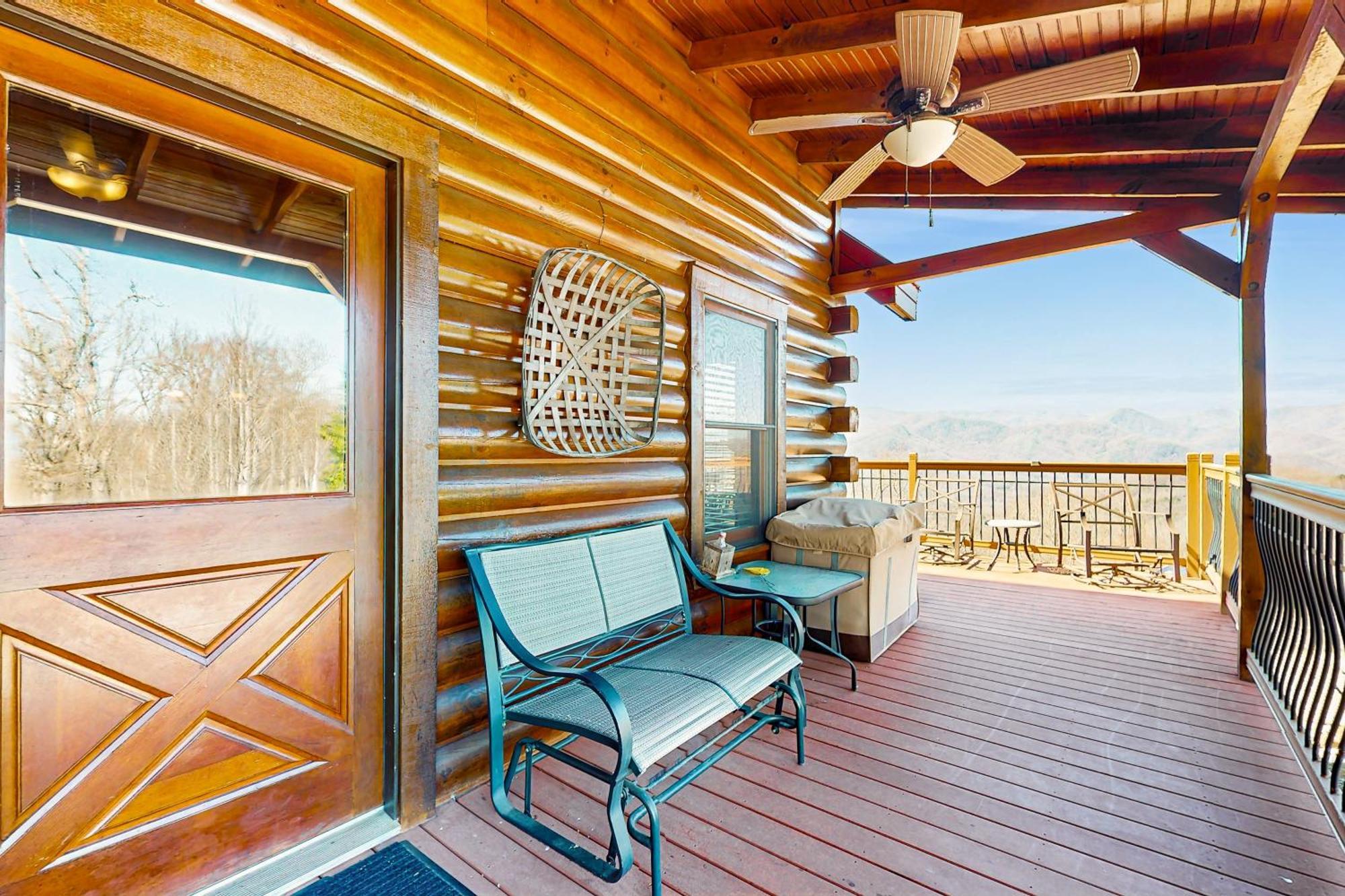 Big Sky Villa Whittier Exterior photo
